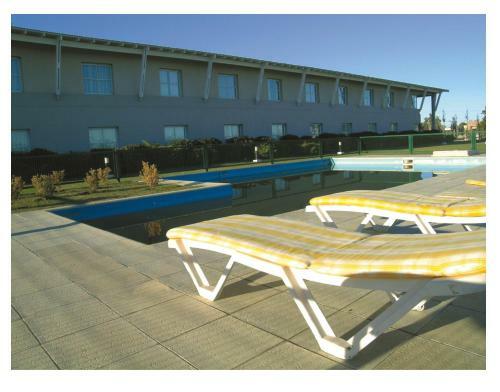 Elegance Hotel