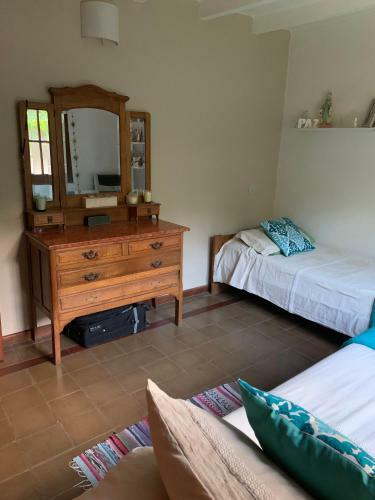Casa En Villa Allende - Pileta Y Quincho