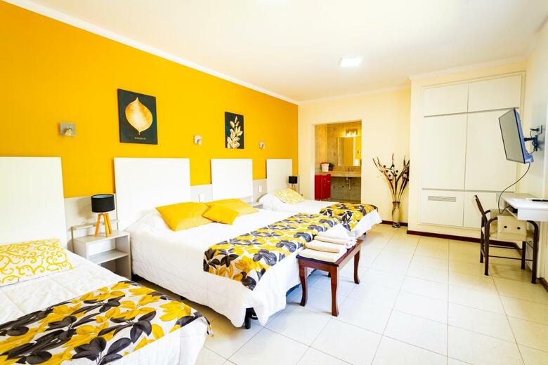Hotel Cuesta De Miranda
