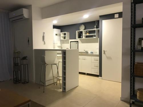 Apartamento Excelente Departamento 2 Ambientes En San Isidro.