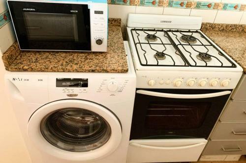 Apartamento Ubicaci�n C�ntrica Cerca de Shopping Y Supermercado