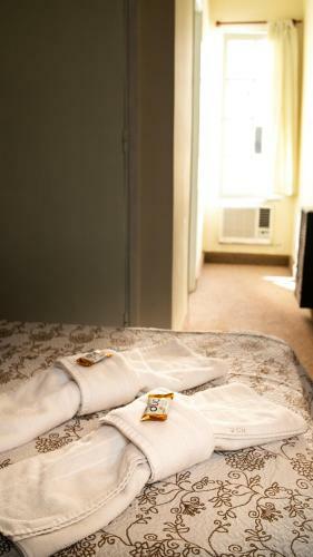 Hotel San Cayetano