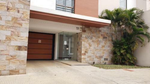 Apartamento Departamento de Dise�o En El Coraz�n de La Ciudad