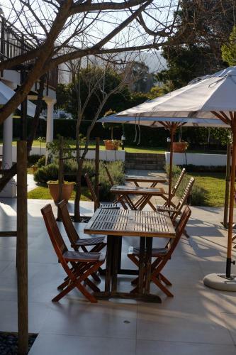Hostal Constantia White Lodge Guest House