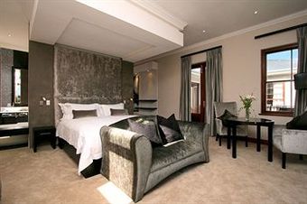 Hostal Nova Constantia Boutique Residence