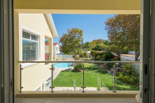 Bed & Breakfast Constantia Cottages