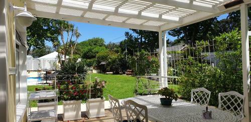 Bed & Breakfast Constantia Cottages