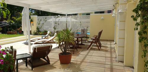 Bed & Breakfast Constantia Cottages