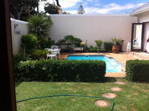 Hostal Di's Cottage