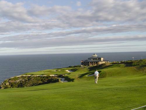 Lodge 93 - Pinnacle Point Beach & Golf Resort