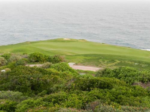 Lodge 93 - Pinnacle Point Beach & Golf Resort