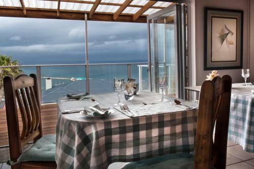 Hostal Aqua Marina Guest House