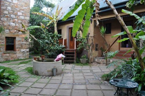 Hostal Park House Lodge