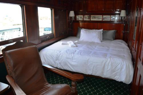 Lodge Santos Express