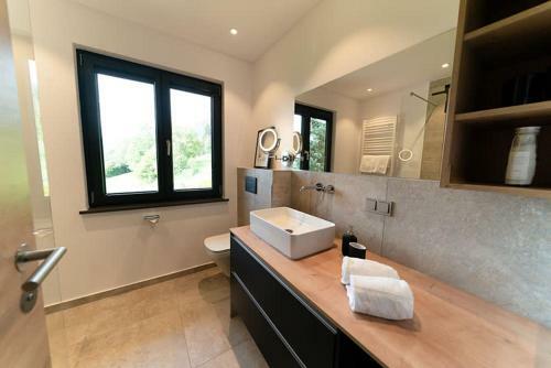 Berg'nsee - Ferienhaus Ossiacher See By Seebnb