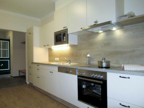 Holiday Home Siedlerhof - Hae180