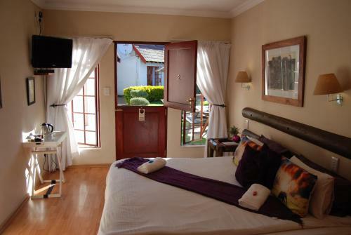 Hostal Journey's Inn Africa