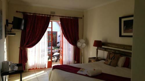 Hostal Journey's Inn Africa