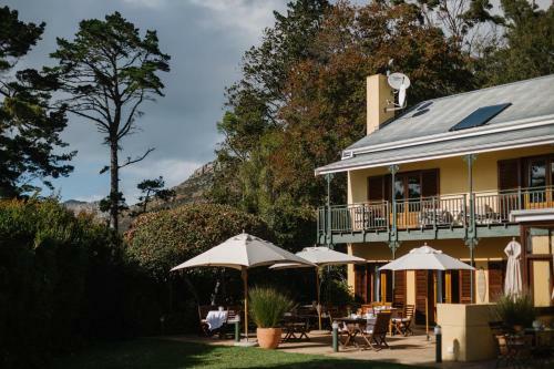 Hostal High Timbers Lodge