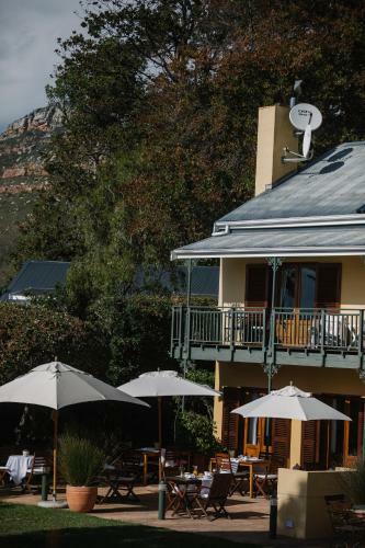 Hostal High Timbers Lodge