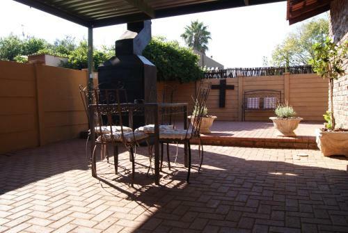Apartamentos Ruresta Guesthouse