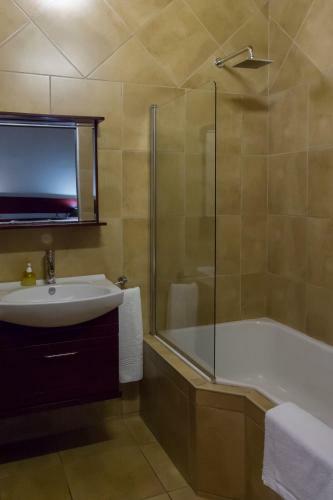 Hostal Bayswater Lodge