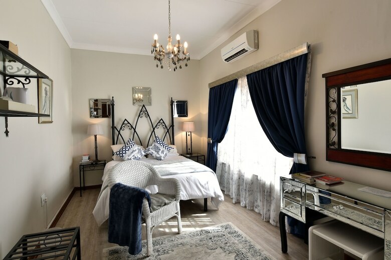 Hostal Bloemstantia Guest House