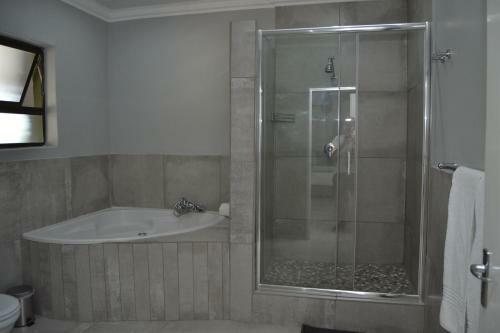 Hostal African Sands Guesthouse