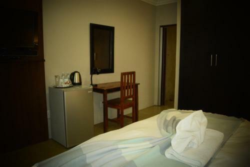 Hostal African Moon Corporate House
