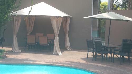 Hostal African Moon Corporate House