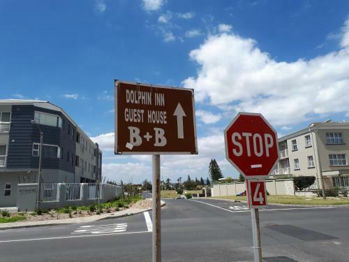 Hostal Dolphin Inn Guesthouse - Blouberg