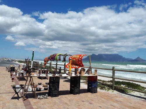 Hostal Dolphin Inn Guesthouse - Blouberg