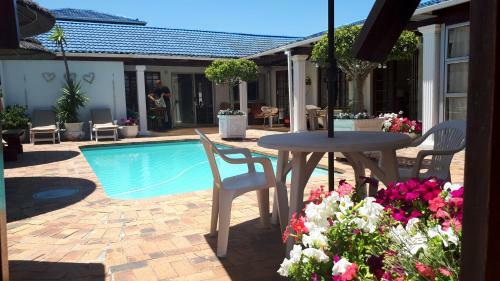Hostal Dolphin Inn Guesthouse - Blouberg