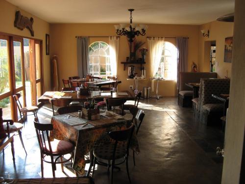 Bed & Breakfast Africa Footprints