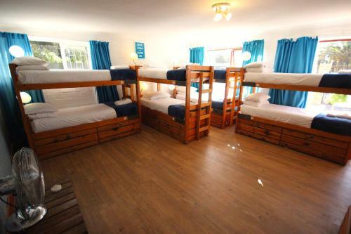 Saltycrax Backpackers And Surf Hostel