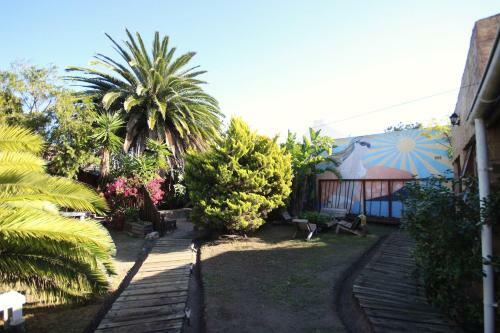 Saltycrax Backpackers And Surf Hostel