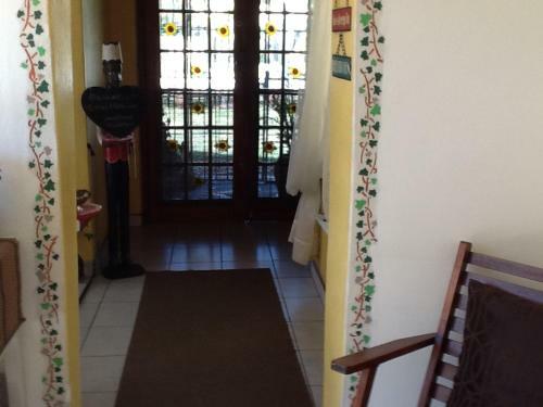 Hostal Sunflowers Guesthouse