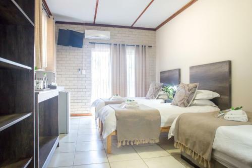 Hostal Home From Home