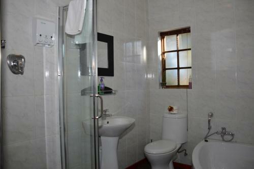 Hostal Two Bells Guest House