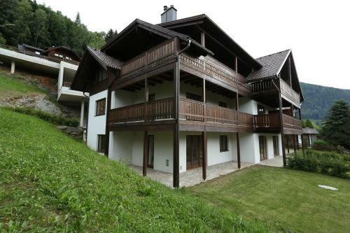 Family Apartment Hirsch