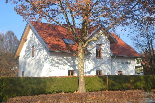 Villa100und10 Apartment Rose By Seebnb