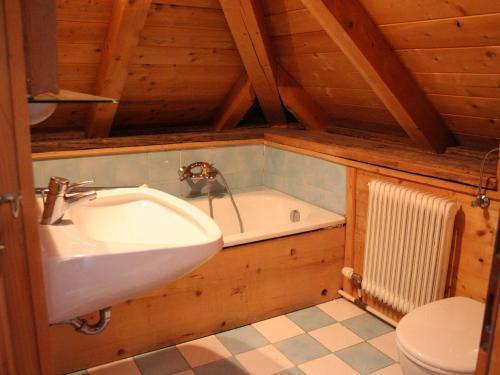 Fascinating Apartment In Kitzb�hel With Terrace