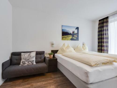 Elegant Apartment In Leogang With Ski Storage