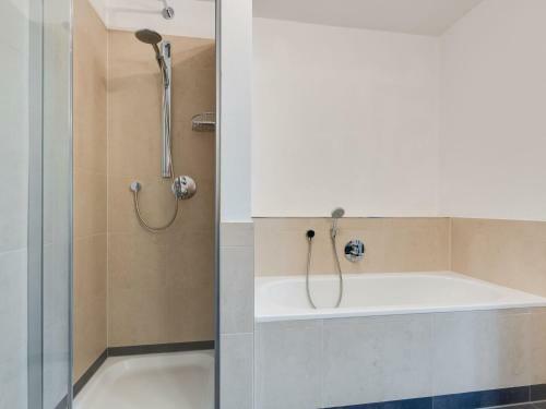 Elegant Apartment In Leogang With Ski Storage