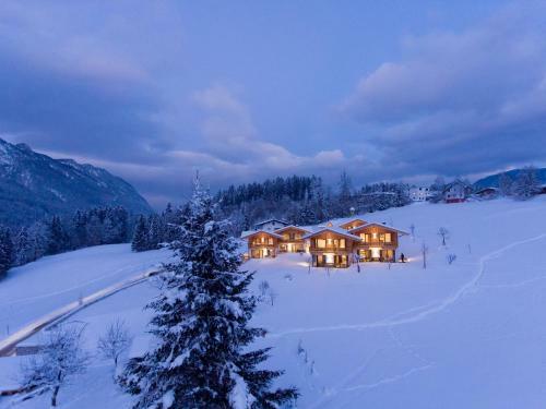 Chalets Weitblick Mariasteinerhof