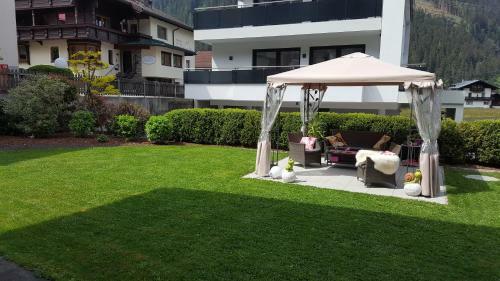 Hostal G�stehaus Valentina