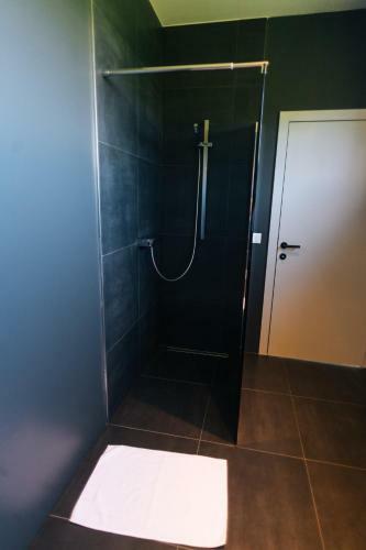 Wave Penthouses