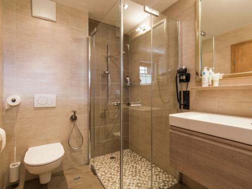 Charming Chalet With 4 Bathrooms, Near A Baby Lift