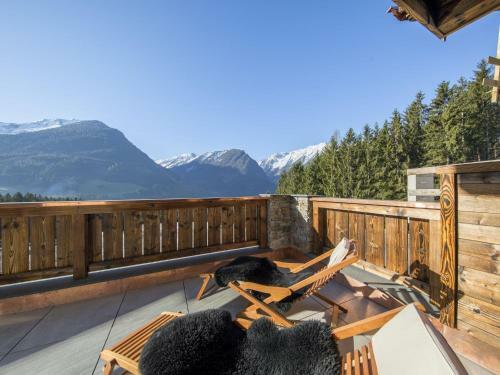 Charming Chalet With 4 Bathrooms, Near A Baby Lift
