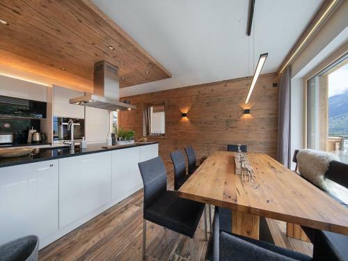 Charming Chalet With 3 Bathrooms, Near A Baby Lift